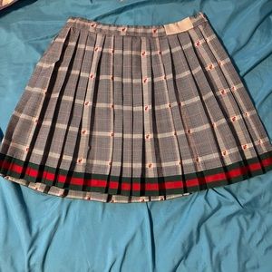 Gucci Classic Houndstooth Ladybug Pleated Grosgrain